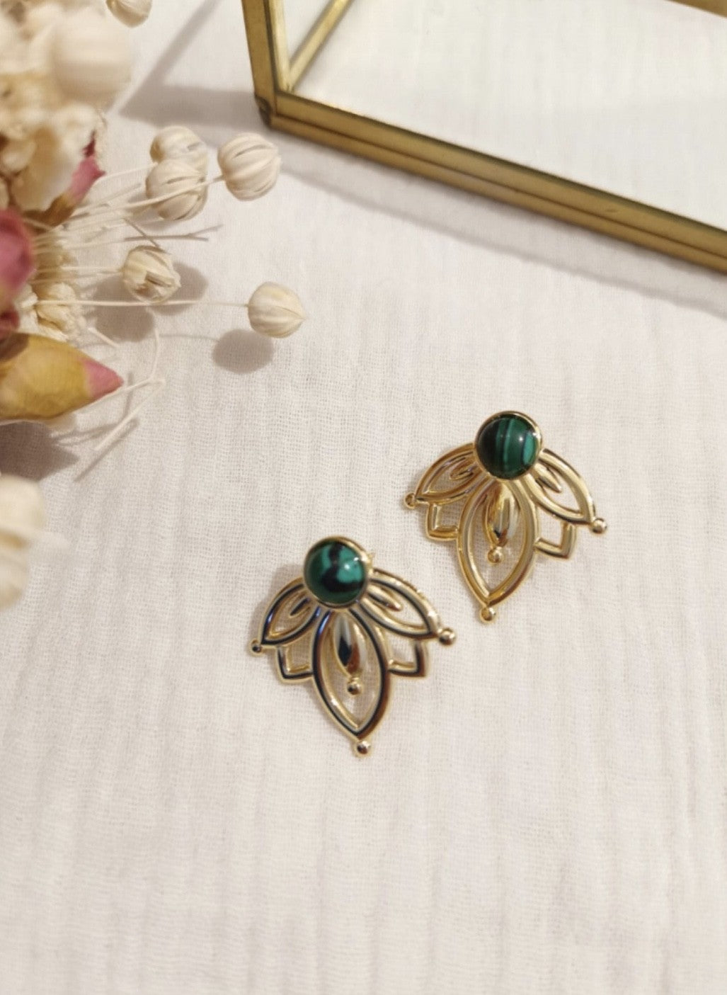 Boucles d’oreilles Pierre malachite doré