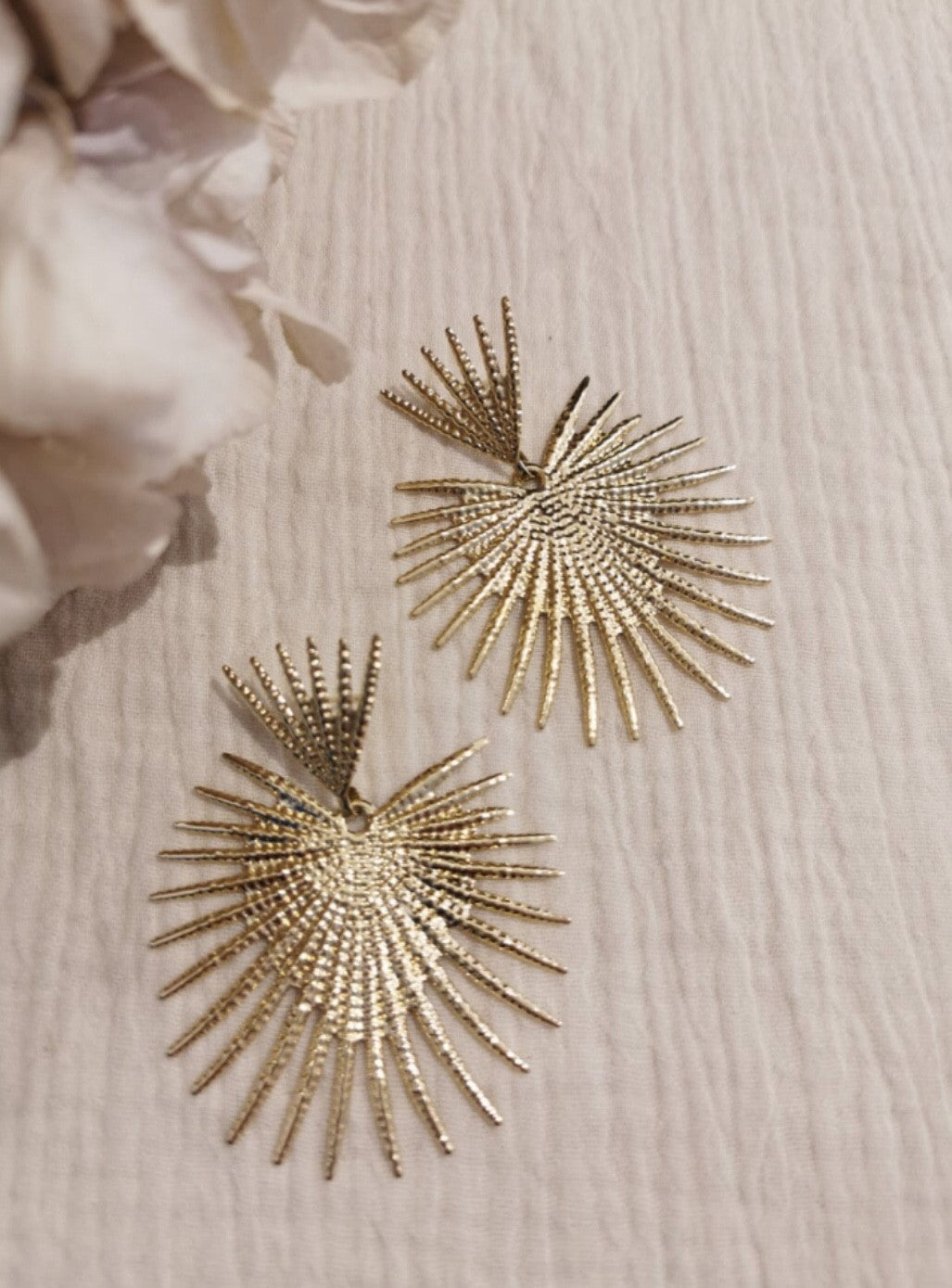 Boucles d’oreilles soleil doré