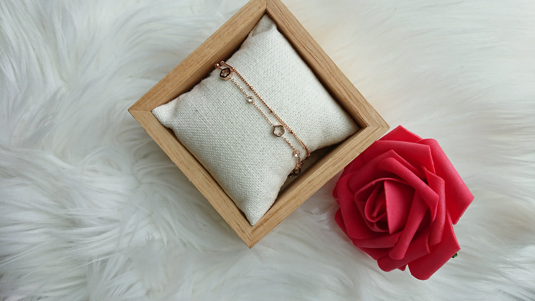 Chaines de chevilles Fleurs