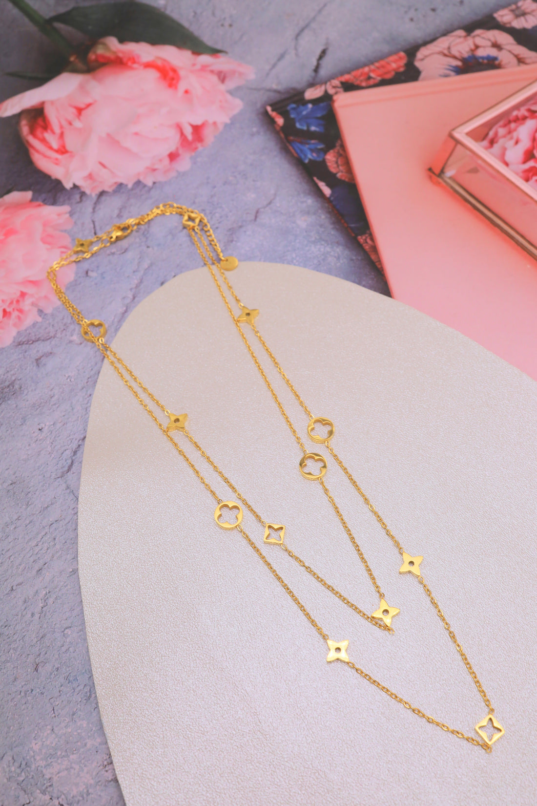Collier Alice