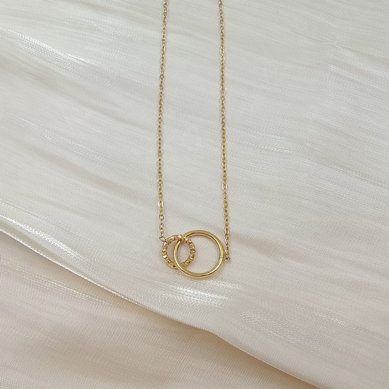 Collier Jihane