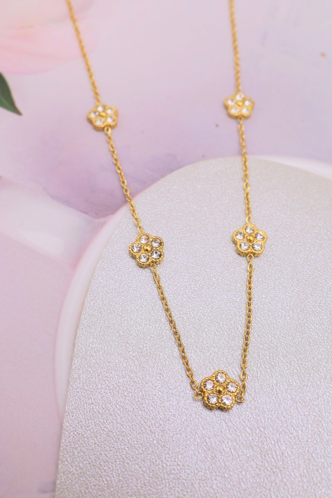 Collier Yeni